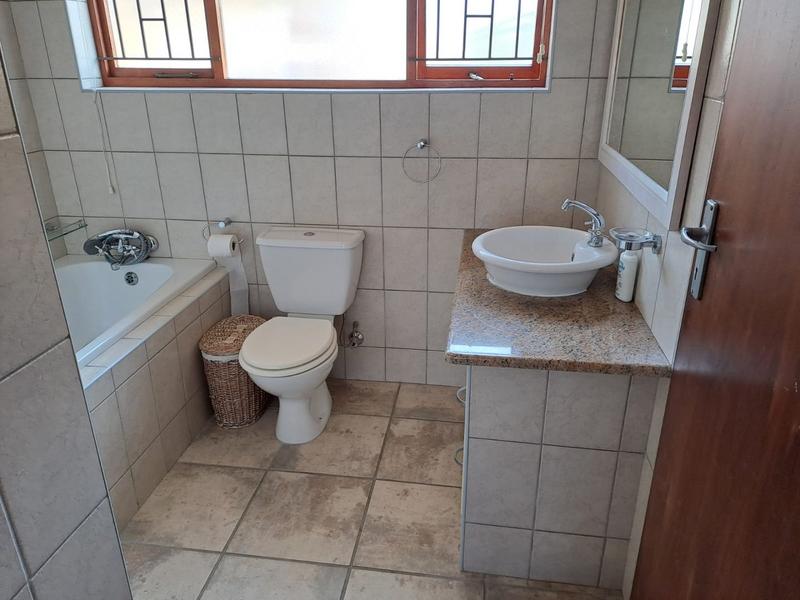 4 Bedroom Property for Sale in Bayview Western Cape